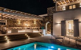 Villa Iakinthos By Mykonian Kazarte